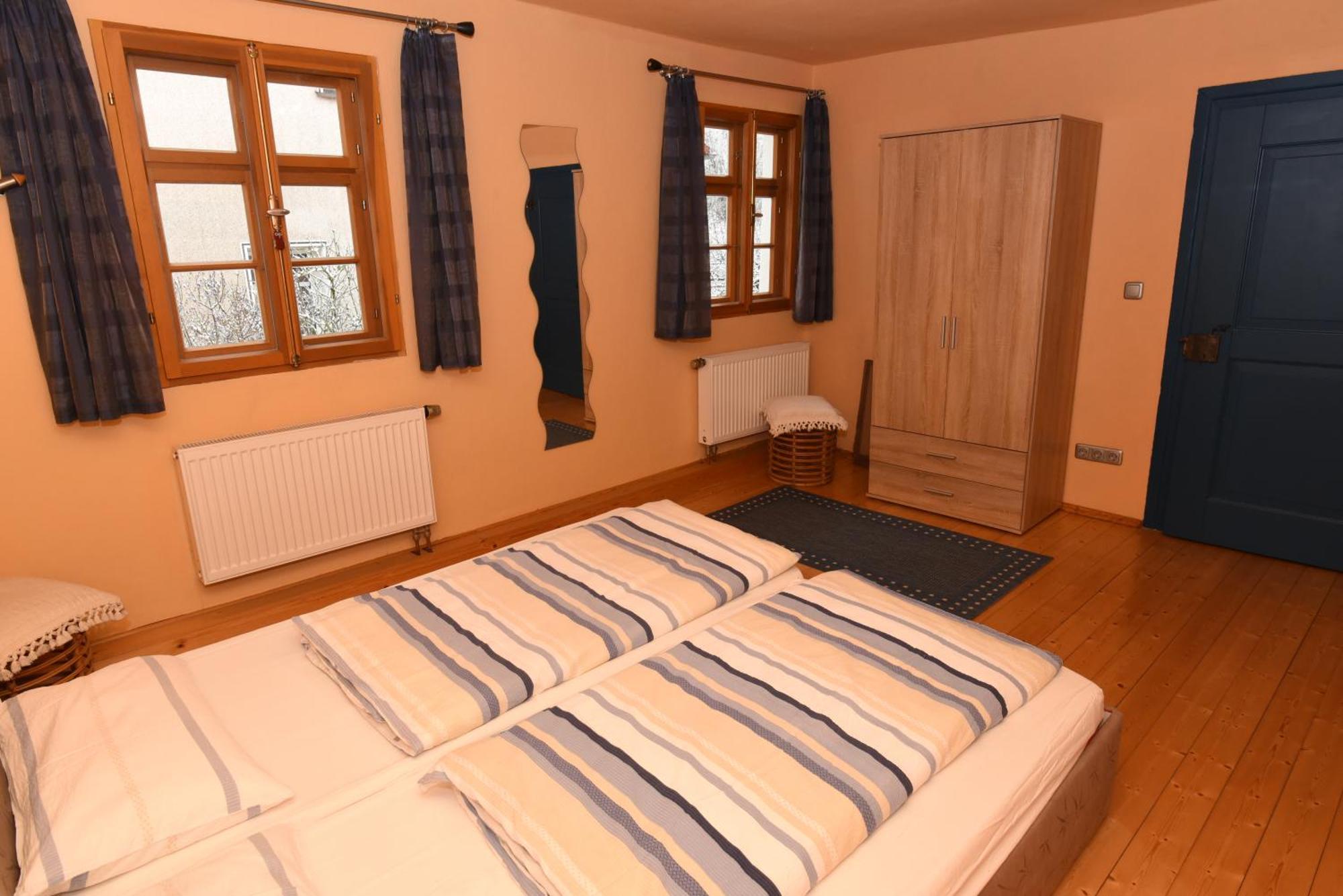Ferienwohnung Am Wasserschloss Schnabelwaid Exteriör bild